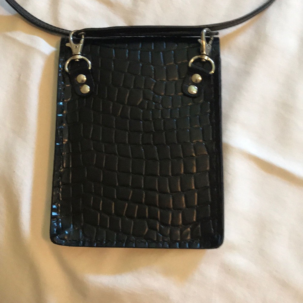 Purse - Picture 2 of 5